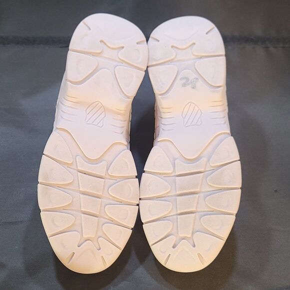 BRAND NEW K-SWISS LACE UP CLOSURE YOUTH11 SNEAKER G1 - Picture 9 of 15